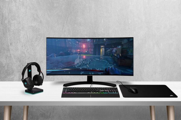 Corsair K55 RGB PRO Wired Membrane Gaming Keyboard (Dynamic RGB Backlit, 6 Macro Keys with Elgato Software Integration, IP42 Protection from Dust and Splash) QWERTZ, Black