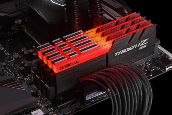 G. Skill Trident Z RGB 32GB DDR4 3200MHz Module Geheugenmodule (32GB, 4x 8GB, DDR4, 3200MHz, zwart)