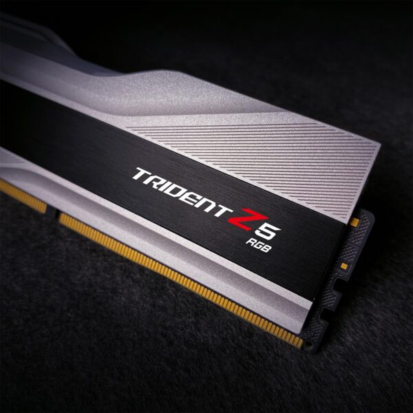 G.Skill Trident Z5 RGB Series (Intel XMP) 32GB (2 x 16GB) 288-pin SDRAM DDR5 7200 CL34-45-45-115 1.40V Dual Channel Desktop Memory F5-7200J3445G16GX2-TZ5RS (Metallic Silver)