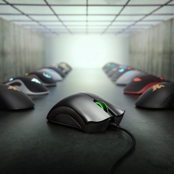 Razer DeathAdder Essential Gaming Mouse, Optical Sensor, 6400 DPI, 5 Programmable Buttons, Mechanical Switch, Rubber Side Grips, Classic Black