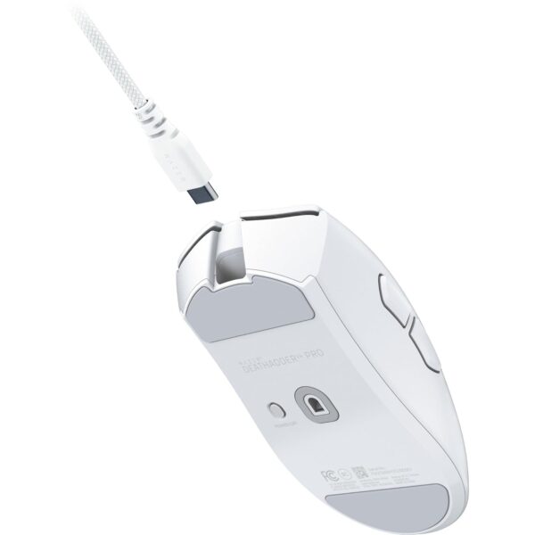 Razer DeathAdder V4 Pro - Ultralight Wireless Ergonomic Esports Mouse - 57g - 2.4Ghz Hyperspeed - Focus Pro 45K Sensor - 8K Hz Polling - Optical Switches Gen-4 - PC/Mac | White
