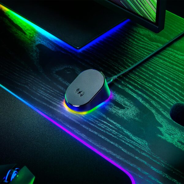 Razer Mouse Dock Pro & Charging Puck - Magnetic wireless charging base and charging module for compatible mice (magnetic dock with charging status RGB lighting, non-slip gecko...