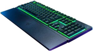 Razer Ornata V3 X - Flat Mecha-Membrane Gaming Keyboard (Silent Membrane Switches, Ergonomic Palm Rest, Keycaps Anti-UV Coating) QWERTZ DE-Layout | Black